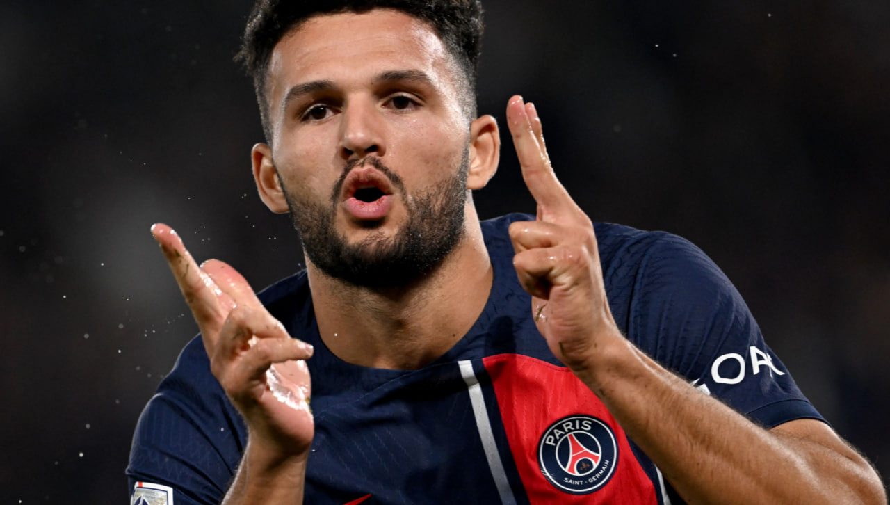 PSG mira jovem atacante Gonçalo Ramos em meio a crescente interesse